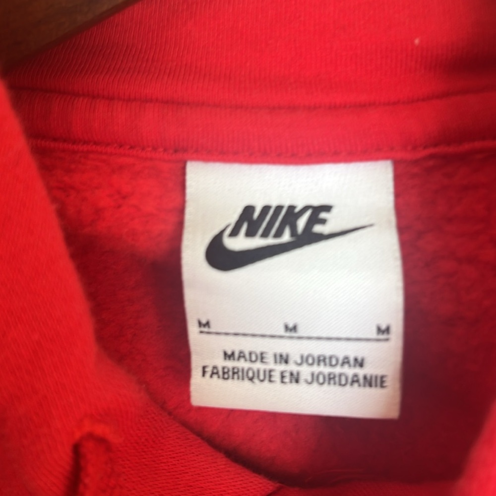 Red Nike sweatshirt. Like new worn once - Picture 6 of 6